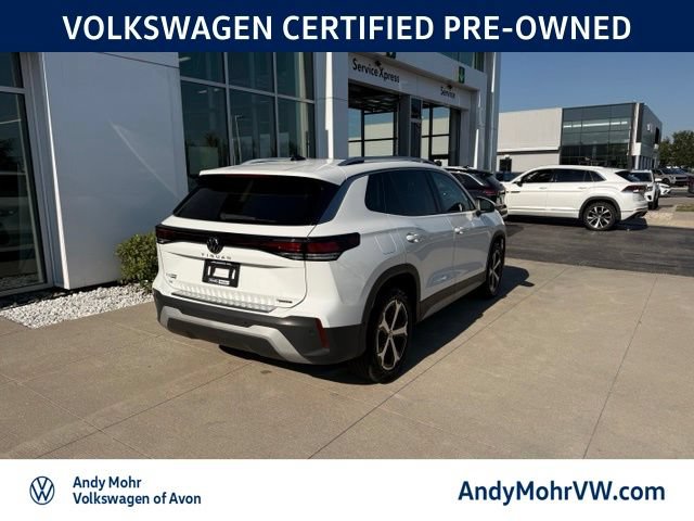 Used 2026 Volkswagen Tiguan SE w/ Panoramic Sunroof Package AWD/4WD image 7