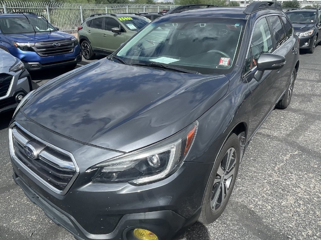 Used 2018 Subaru Outback 2.5i Limited AWD/4WD image 3