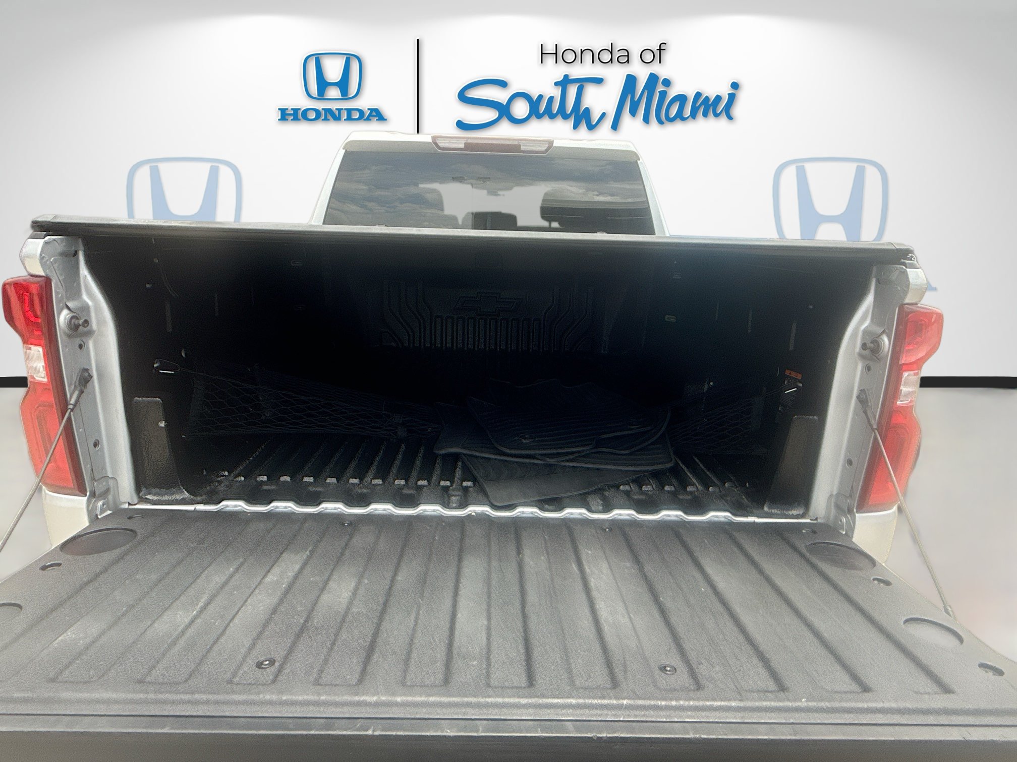 Used 2022 Chevrolet Silverado 1500 RST RWD image 26