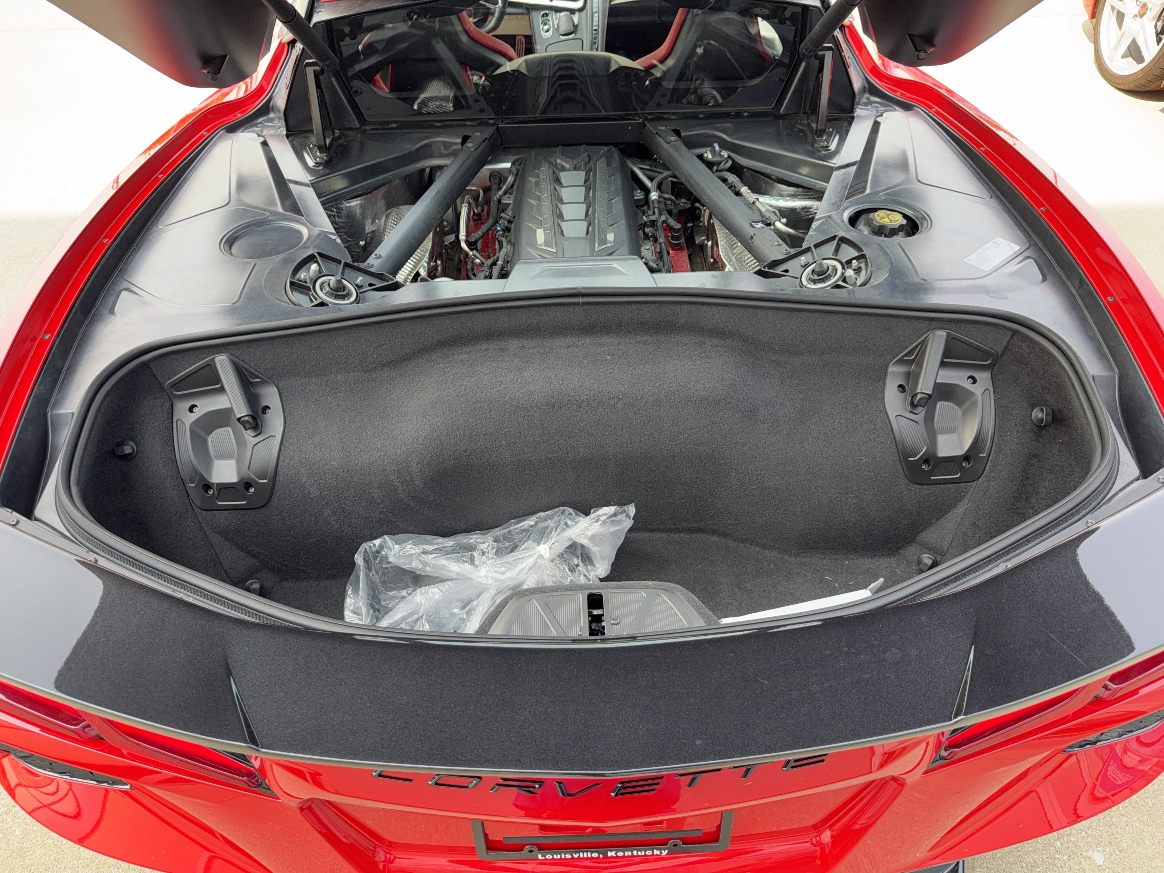 Used 2021 Chevrolet Corvette Stingray Coupe w/ Battery Protection Package RWD image 27