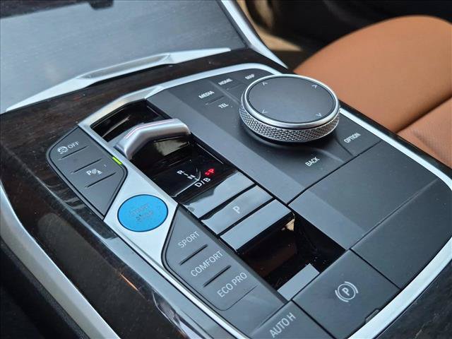 Used 2024 BMW i4 eDrive35 w/ Premium Package RWD image 10
