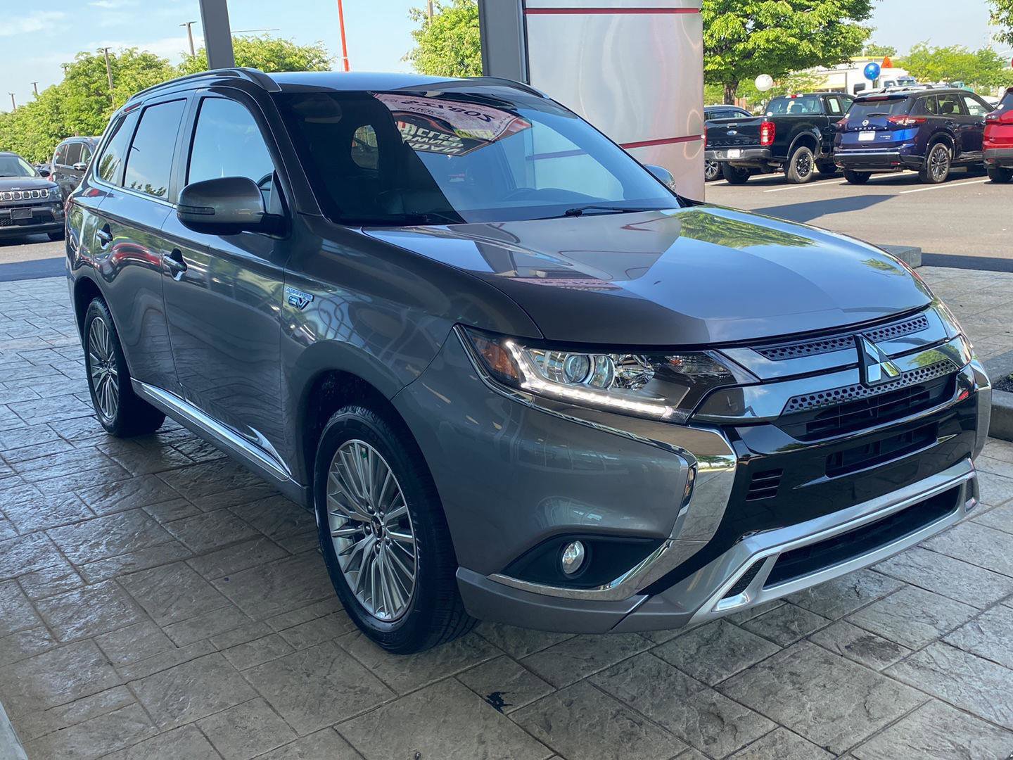 Used 2022 Mitsubishi Outlander SEL AWD/4WD image 3