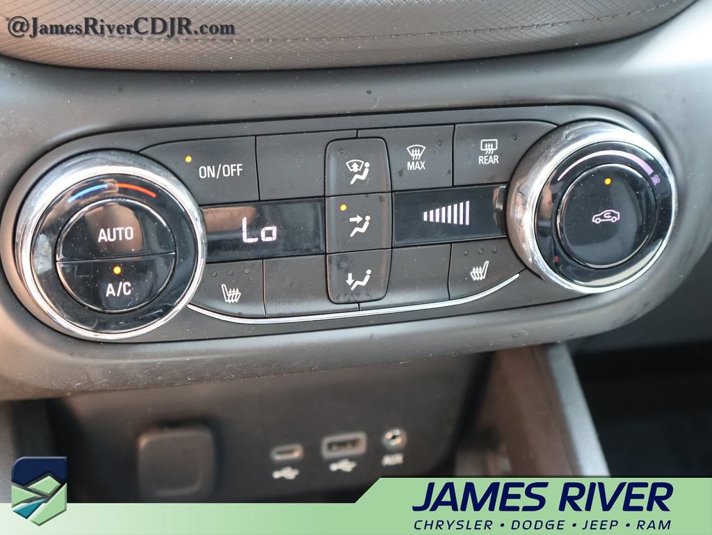 Used 2023 Chevrolet TrailBlazer LT w/ Convenience Package FWD image 34