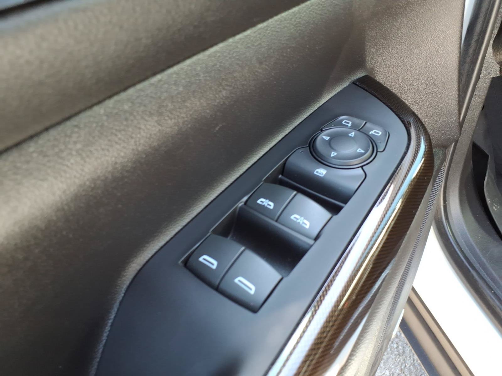 Certified 2023 GMC Acadia AT4 w/ LPO, Floor Liner Package AWD/4WD image 15
