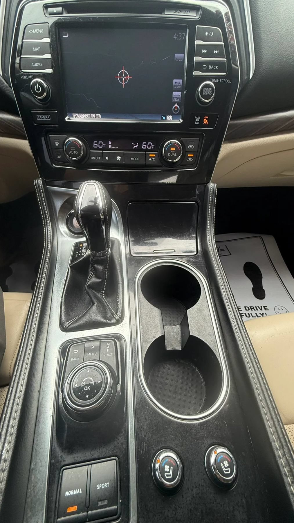 Used 2016 Nissan Maxima Platinum FWD image 15