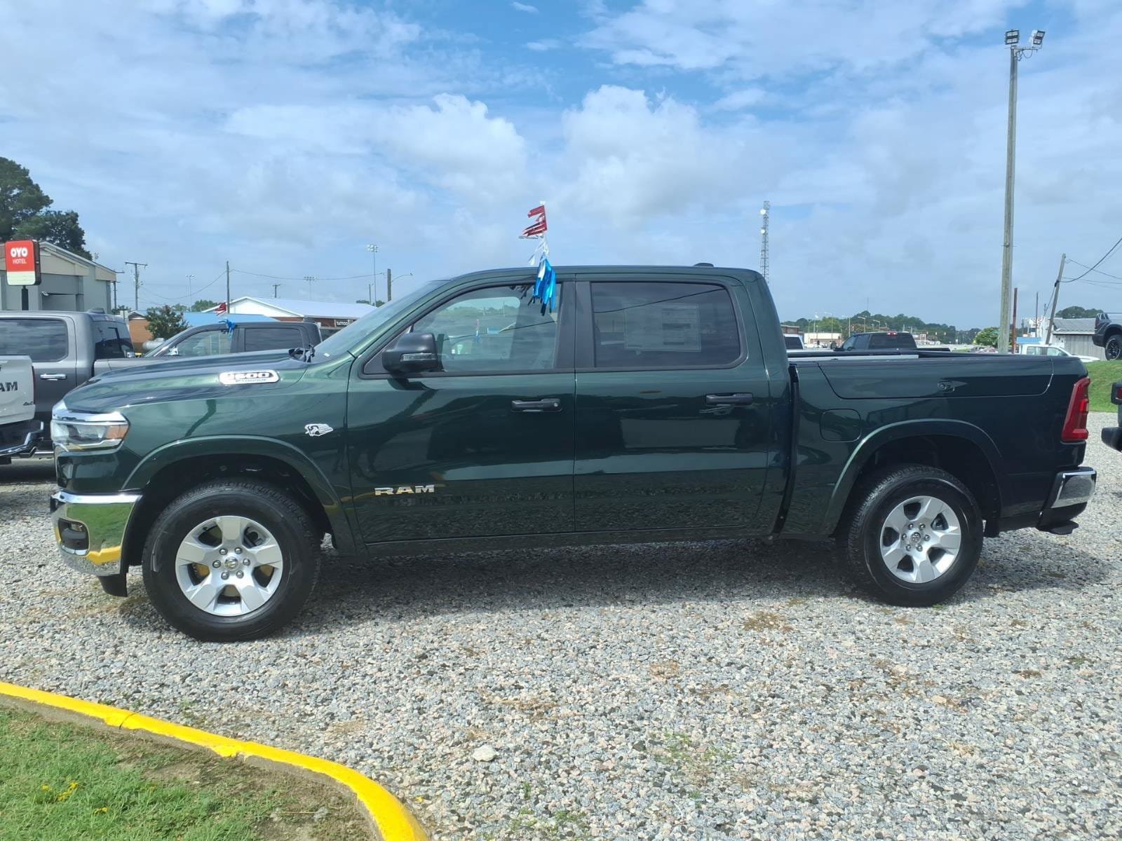 New 2026 RAM 1500 Big Horn AWD/4WD image 3