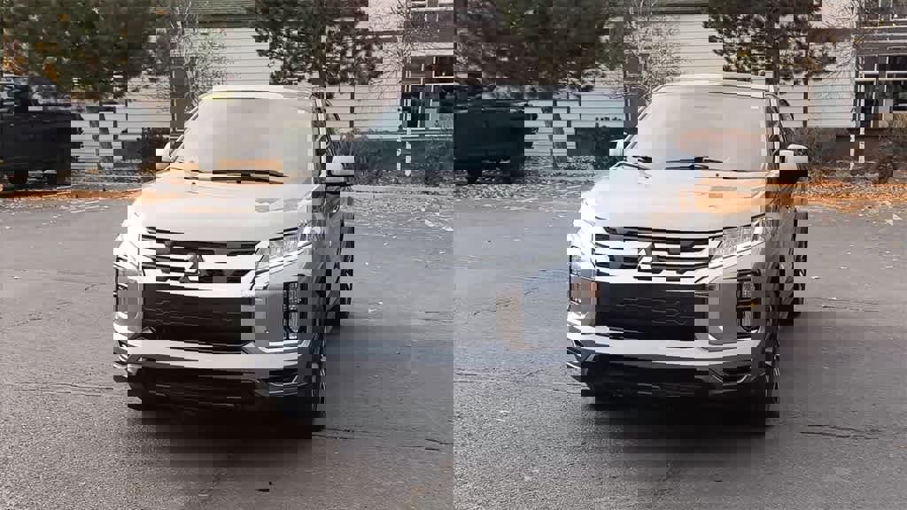 Used 2020 Mitsubishi Outlander Sport ES image 4