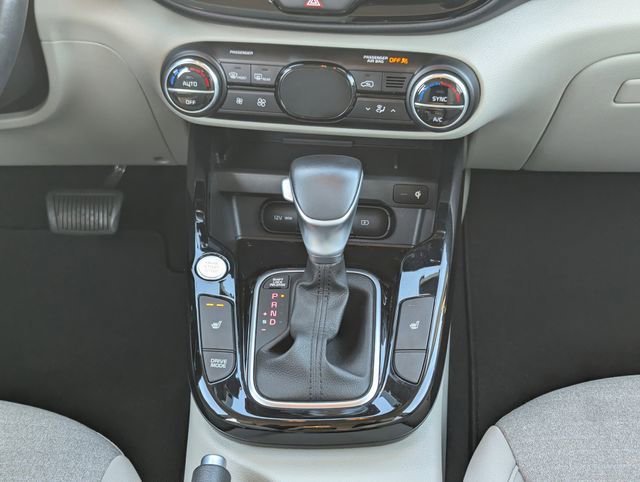 Used 2020 Kia Soul EX image 12