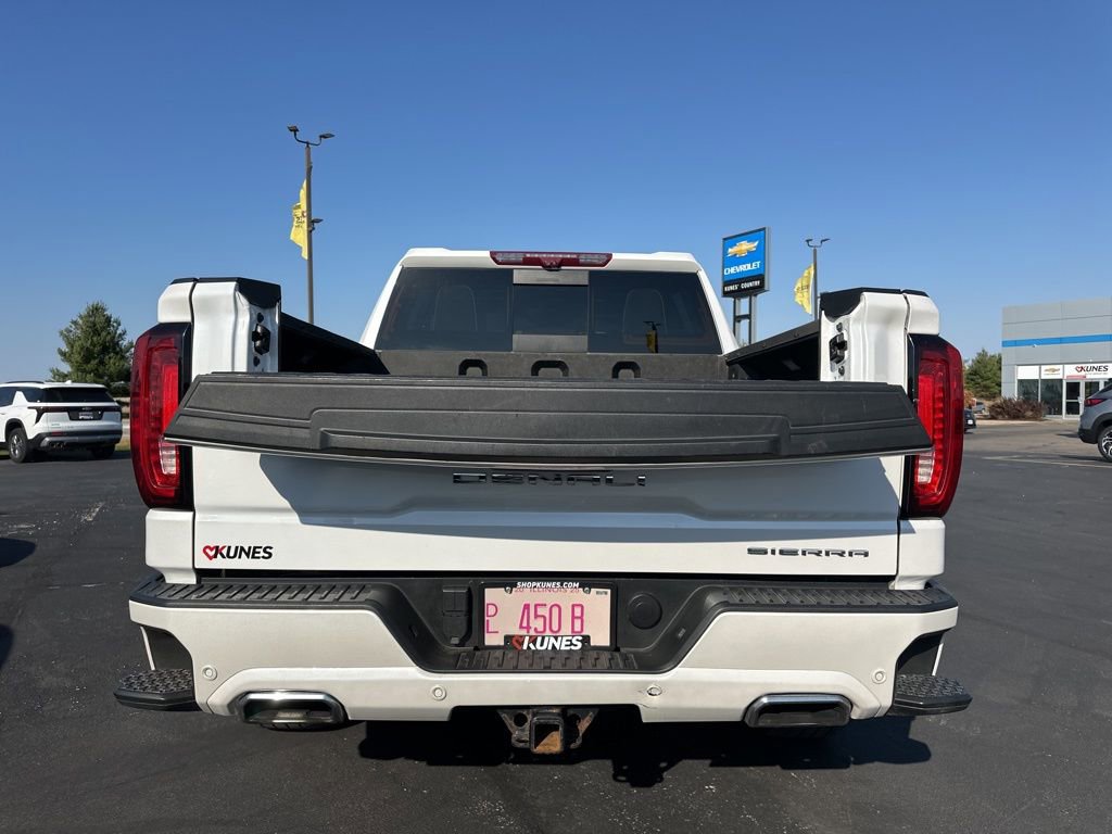 Used 2022 GMC Sierra 1500 Denali Ultimate image 13