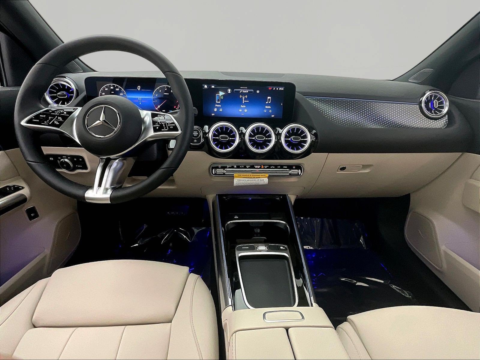 New 2026 Mercedes-Benz GLA 250 4MATIC image 9