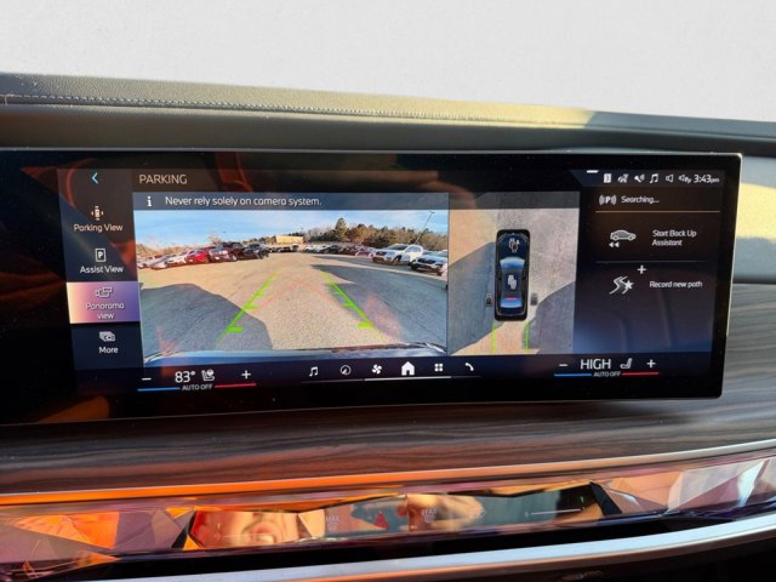 Used 2023 BMW i7 xDrive60 w/ Executive Package 2 image 17