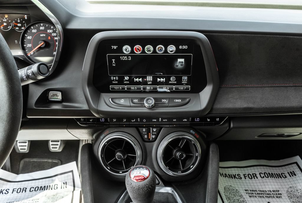 Used 2017 Chevrolet Camaro ZL1 RWD image 18