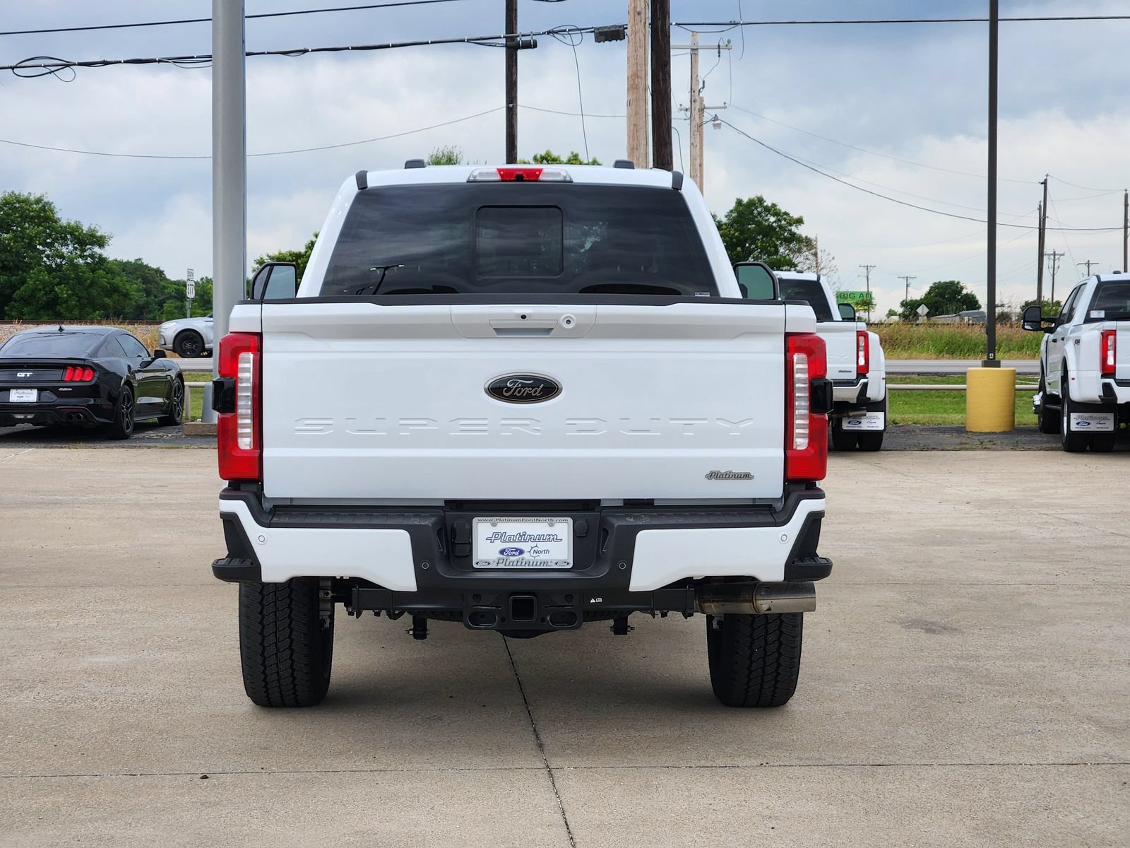 New 2026 Ford F250 Lariat w/ Black Appearance Package AWD/4WD image 8