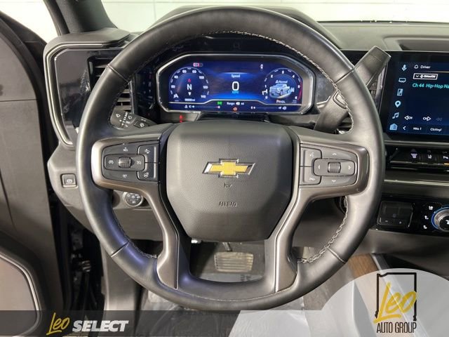 Used 2024 Chevrolet Silverado 3500 High Country w/ Technology Package AWD/4WD image 20
