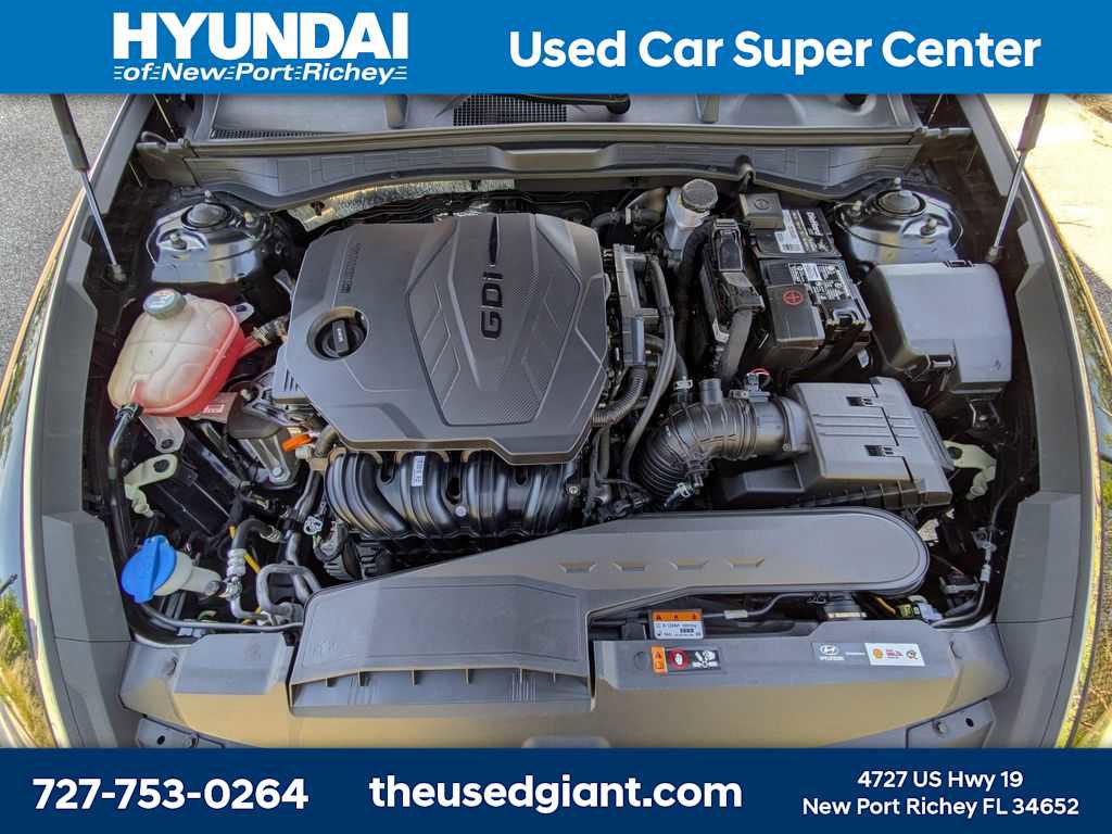 Used 2022 Hyundai Sonata SE w/ Cargo Package FWD image 12