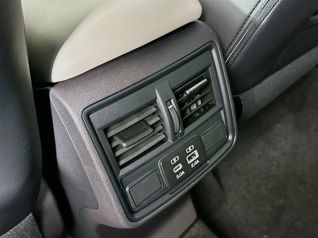 New 2026 Subaru Forester Premium image 32