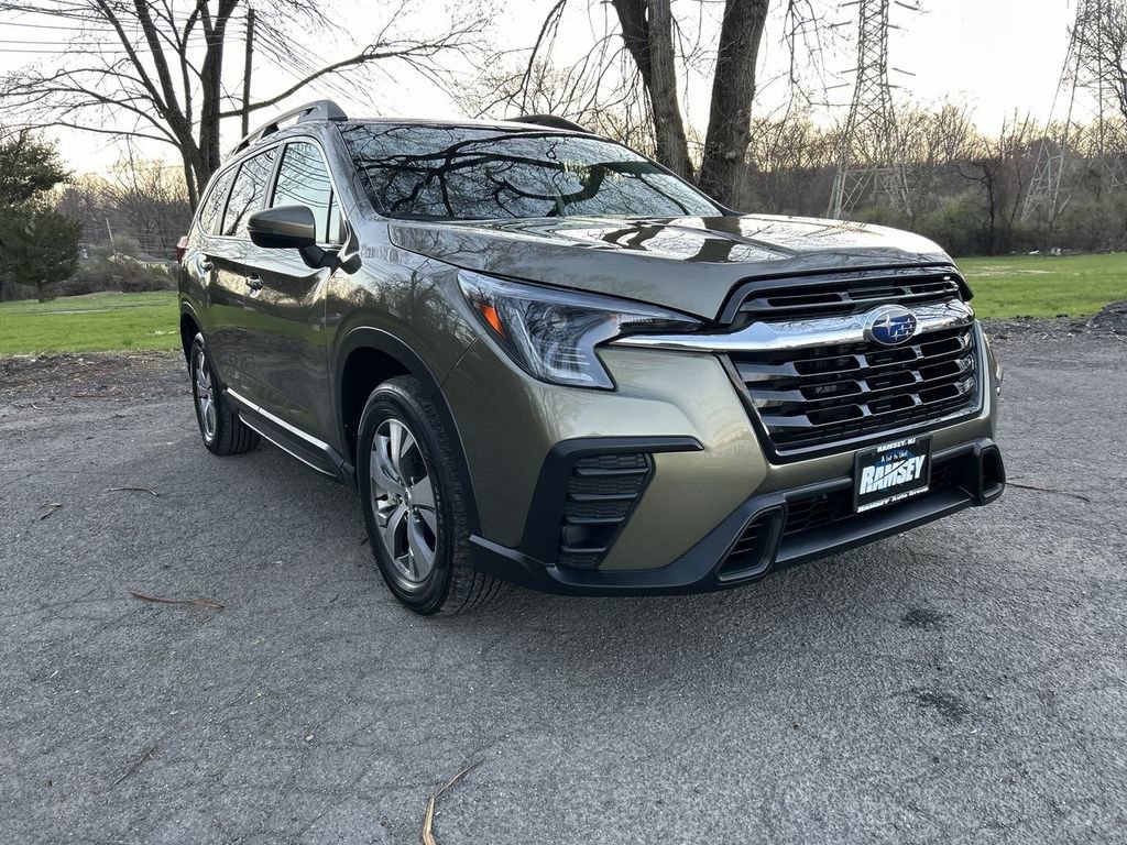 Certified 2023 Subaru Ascent Premium w/ Convenience Package image 2