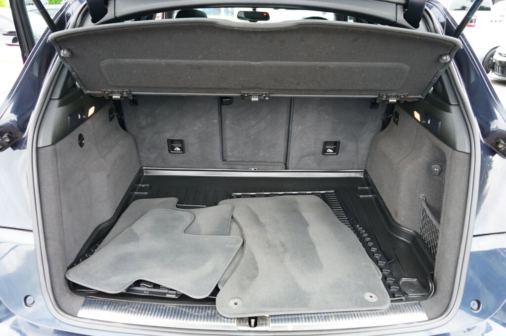 Used 2015 Audi SQ5 Premium Plus w/ Technology Package image 18