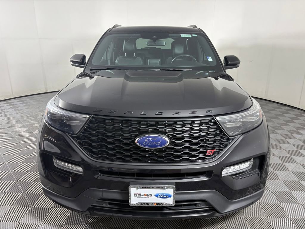 Used 2022 Ford Explorer ST w/ Equipment Group 401A image 2