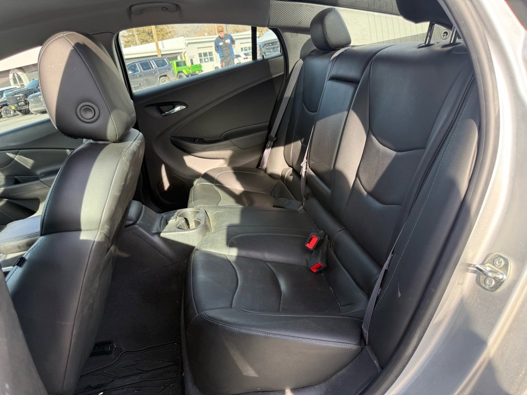 Used 2017 Chevrolet Volt LT w/ Comfort Package image 14