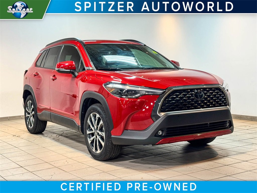 Used 2022 Toyota Corolla Cross XLE w/ Convenience Package