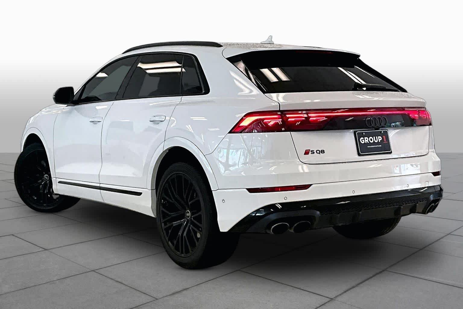 Used 2025 Audi SQ8 Prestige AWD/4WD image 10