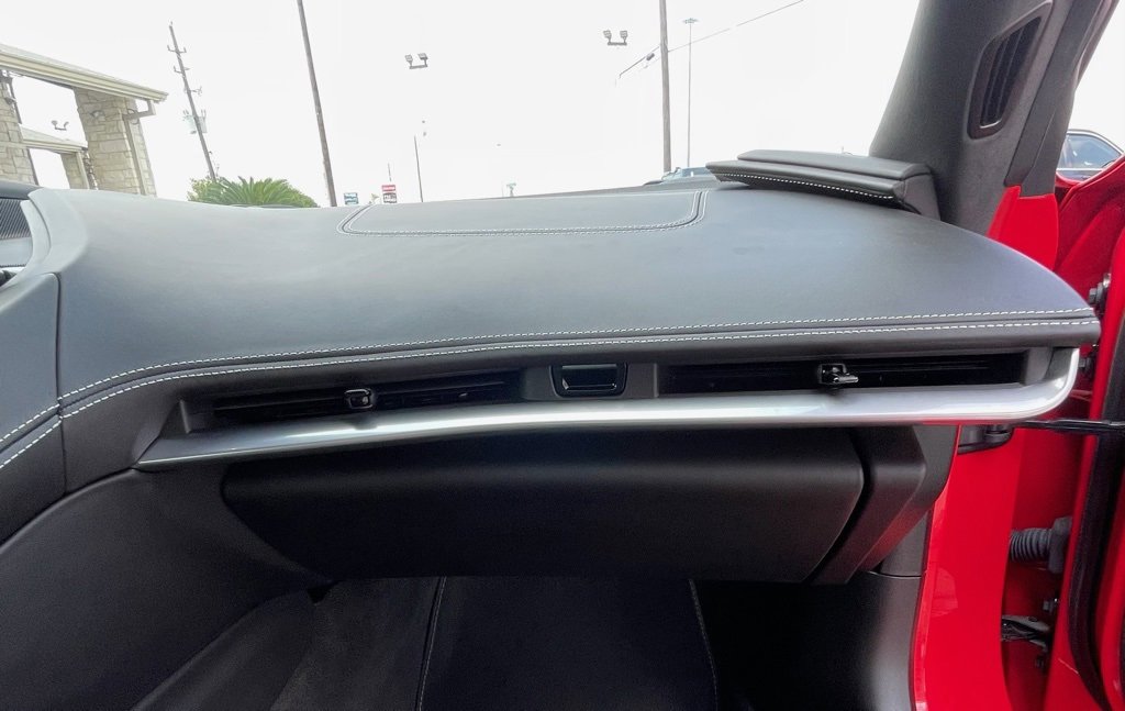 Used 2023 Chevrolet Corvette Stingray Premium Cpe w/ Z51 Performance Package image 30