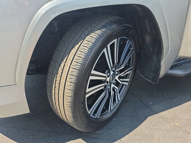 New 2026 Lexus LX 600 4WD w/ Luxury Package image 35