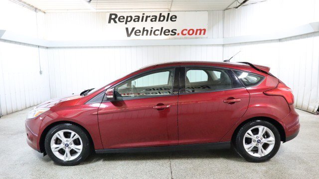 Used 2014 Ford Focus SE w/ SE Winter Package