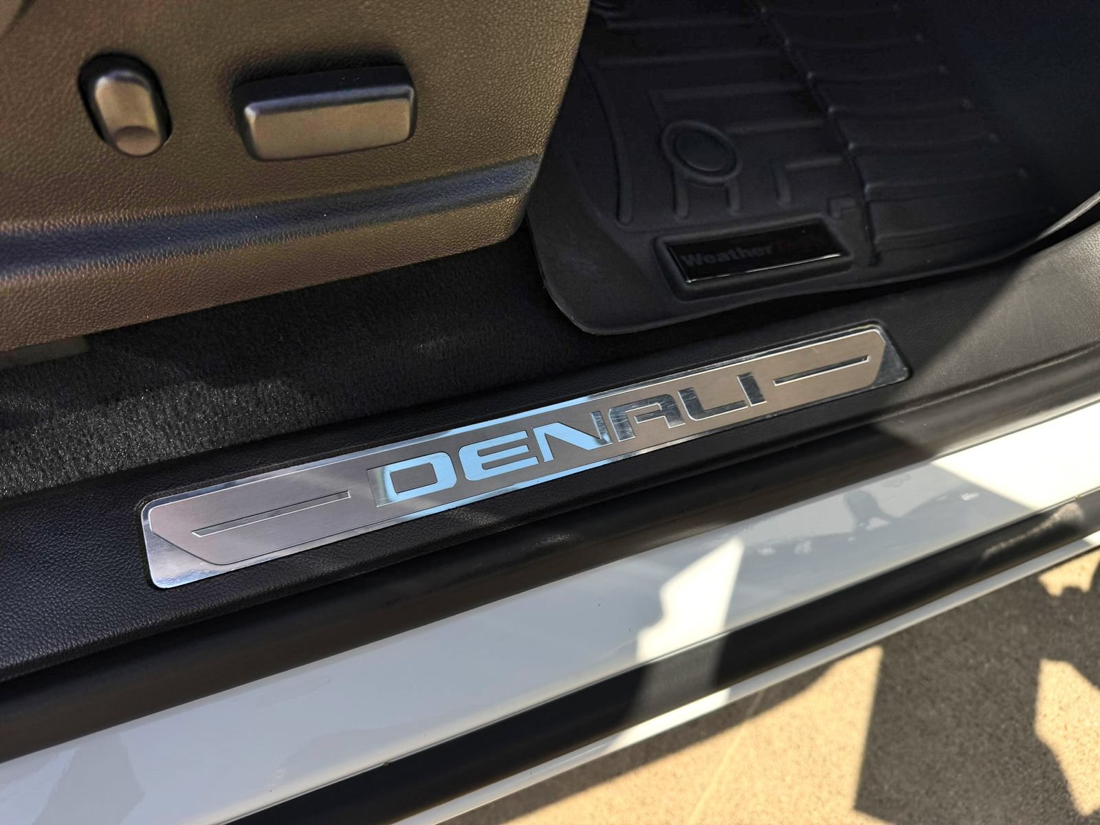 Used 2019 GMC Canyon Denali AWD/4WD image 16