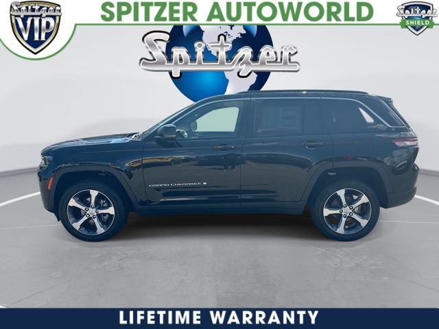 New 2026 Jeep Grand Cherokee Limited w/ Luxury Tech Group II AWD/4WD image 6