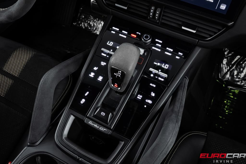 Used 2022 Porsche Cayenne Turbo GT AWD/4WD image 37