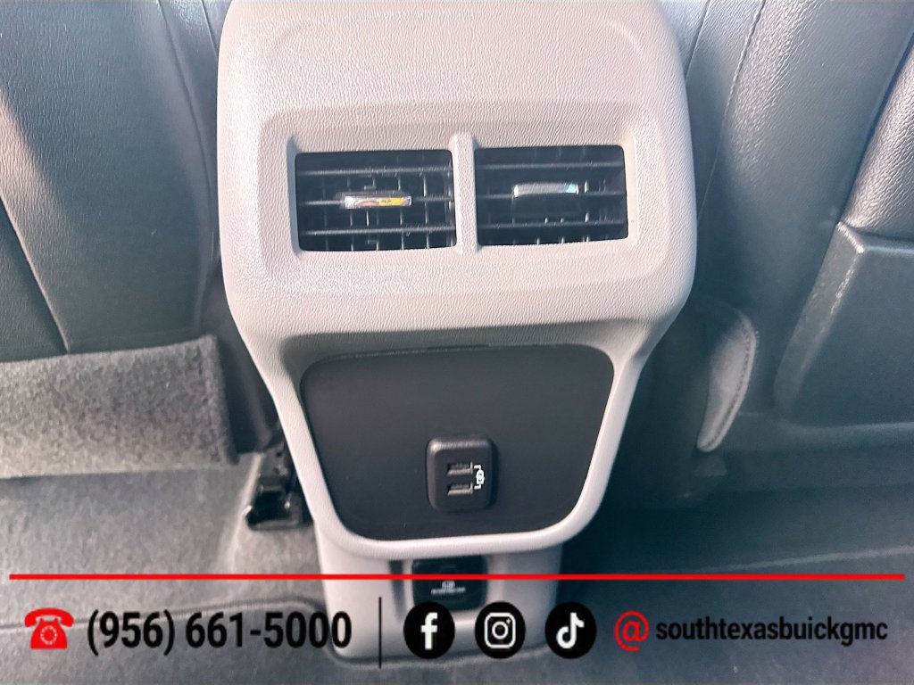 Used 2023 GMC Terrain SLT w/ Infotainment Package II FWD image 23