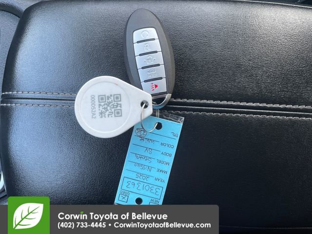 Used 2025 Nissan Sentra SV image 16