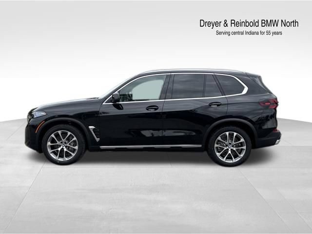 New 2026 BMW X5 xDrive50e w/ Executive Package AWD/4WD image 2