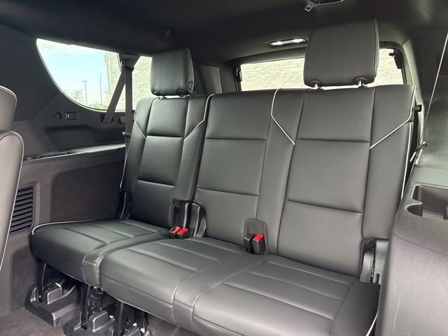 Used 2023 Cadillac Escalade ESV Premium Luxury AWD/4WD image 10