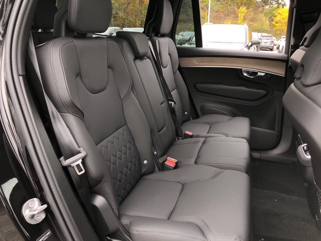 New 2026 Volvo XC90 B6 Plus w/ Protection Package Premier AWD/4WD image 28