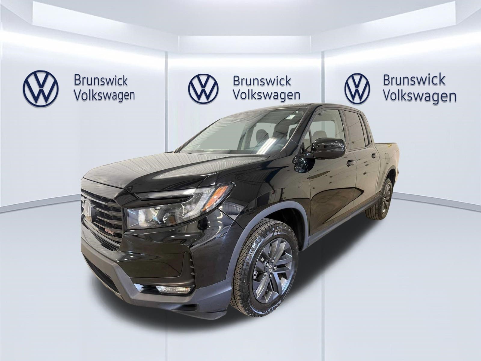 Used 2023 Honda Ridgeline Sport image 6