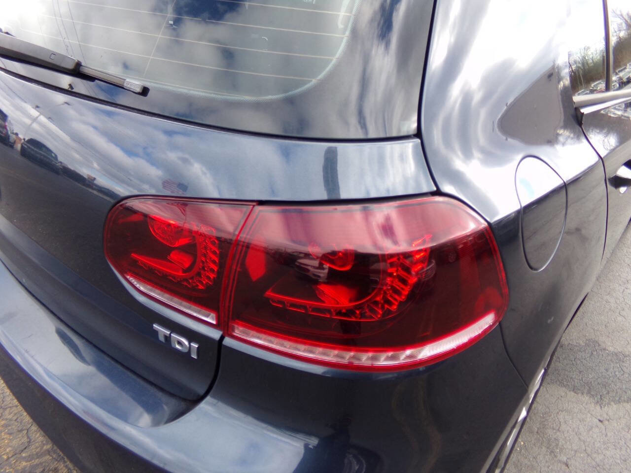 Used 2013 Volkswagen Golf TDI image 18