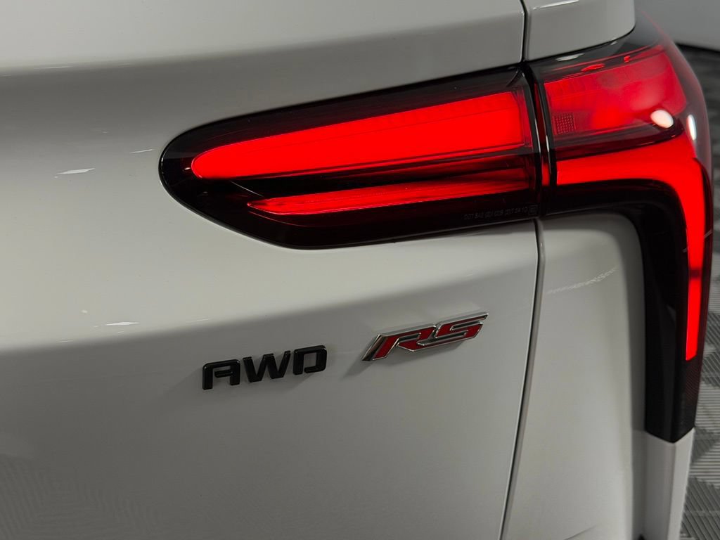 Used 2024 Chevrolet Blazer EV RS AWD/4WD image 15