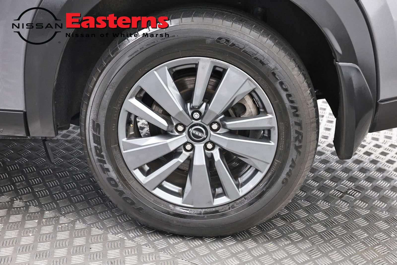 Used 2022 Nissan Pathfinder SV AWD/4WD image 30