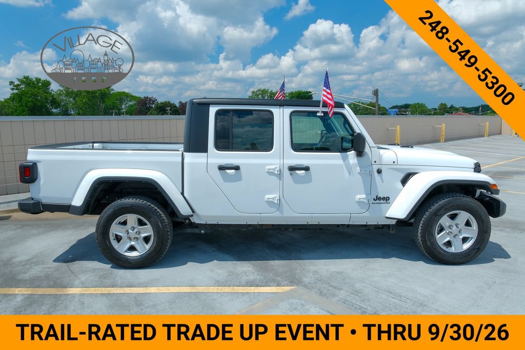 Used 2022 Jeep Gladiator Sport AWD/4WD image 3