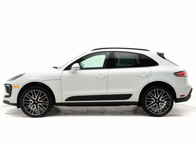 New 2026 Porsche Macan image 2