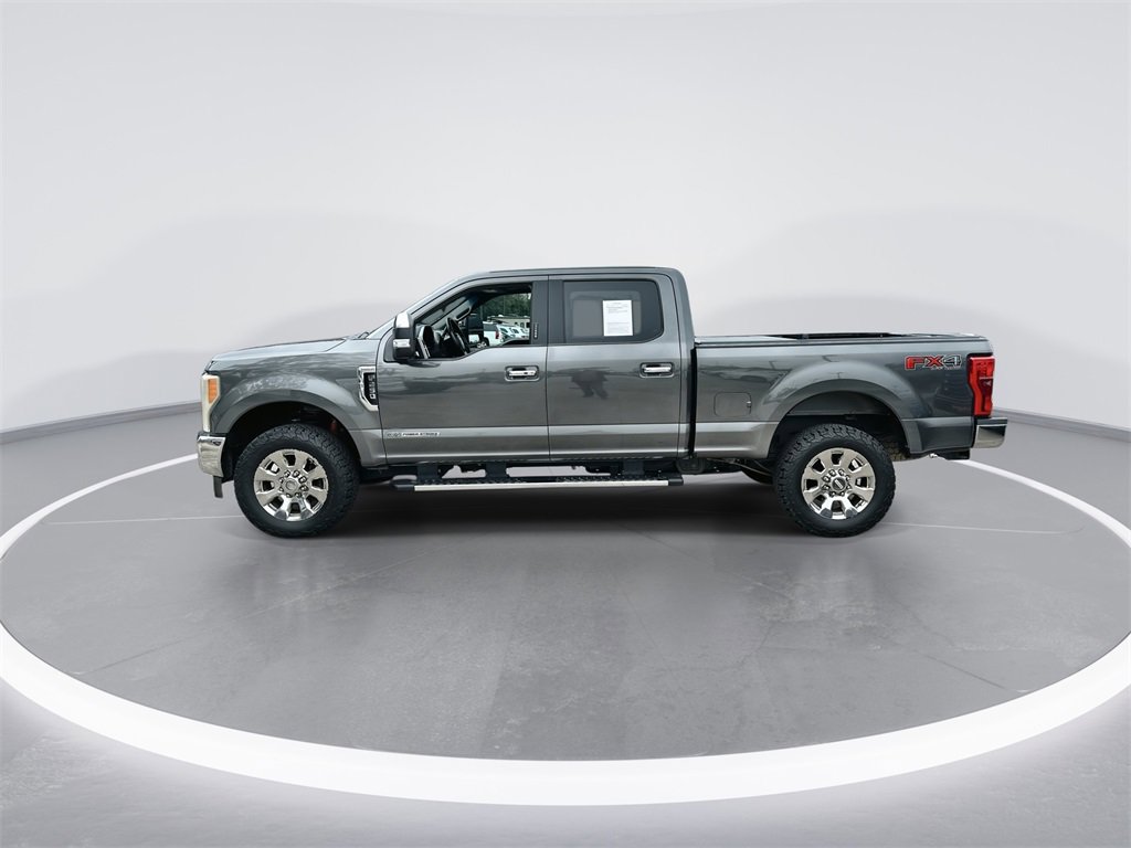 Used 2017 Ford F250 Lariat w/ Lariat Ultimate Package image 5