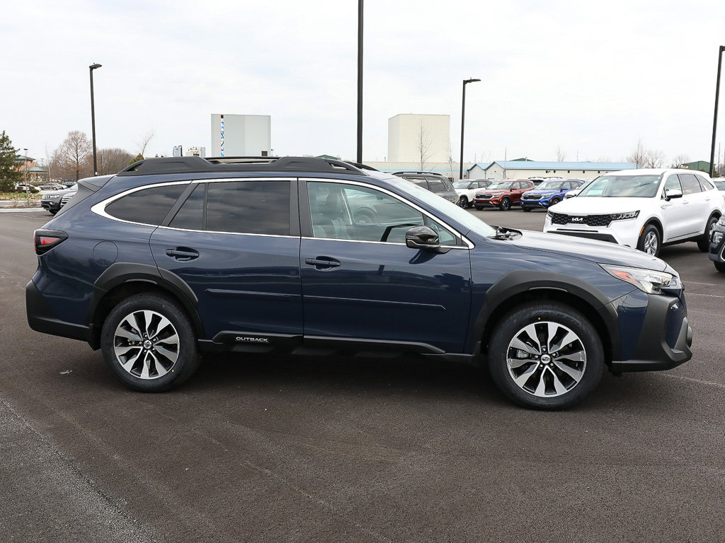 Used 2024 Subaru Outback Limited XT image 7