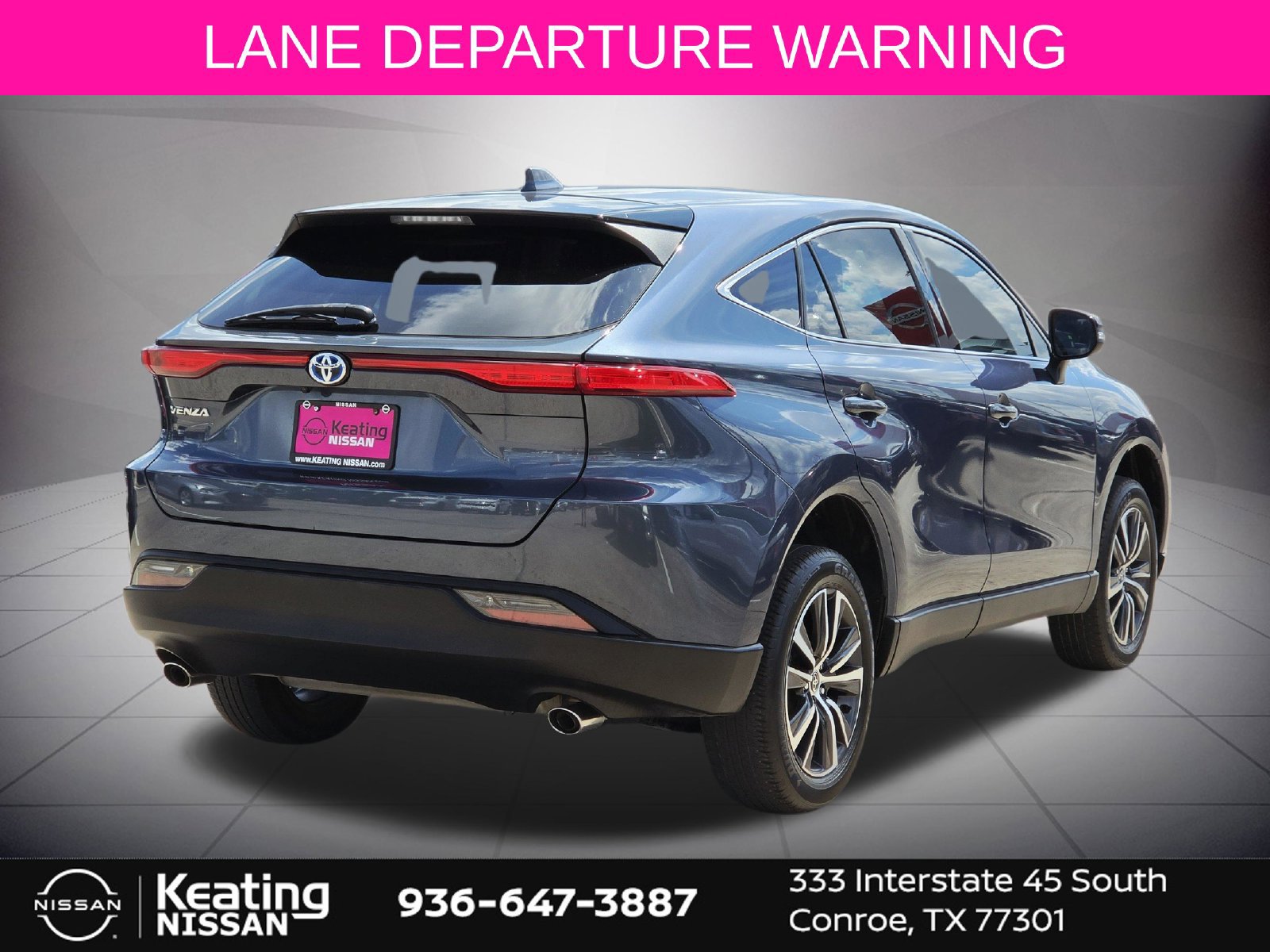 Used 2024 Toyota Venza LE AWD/4WD image 8