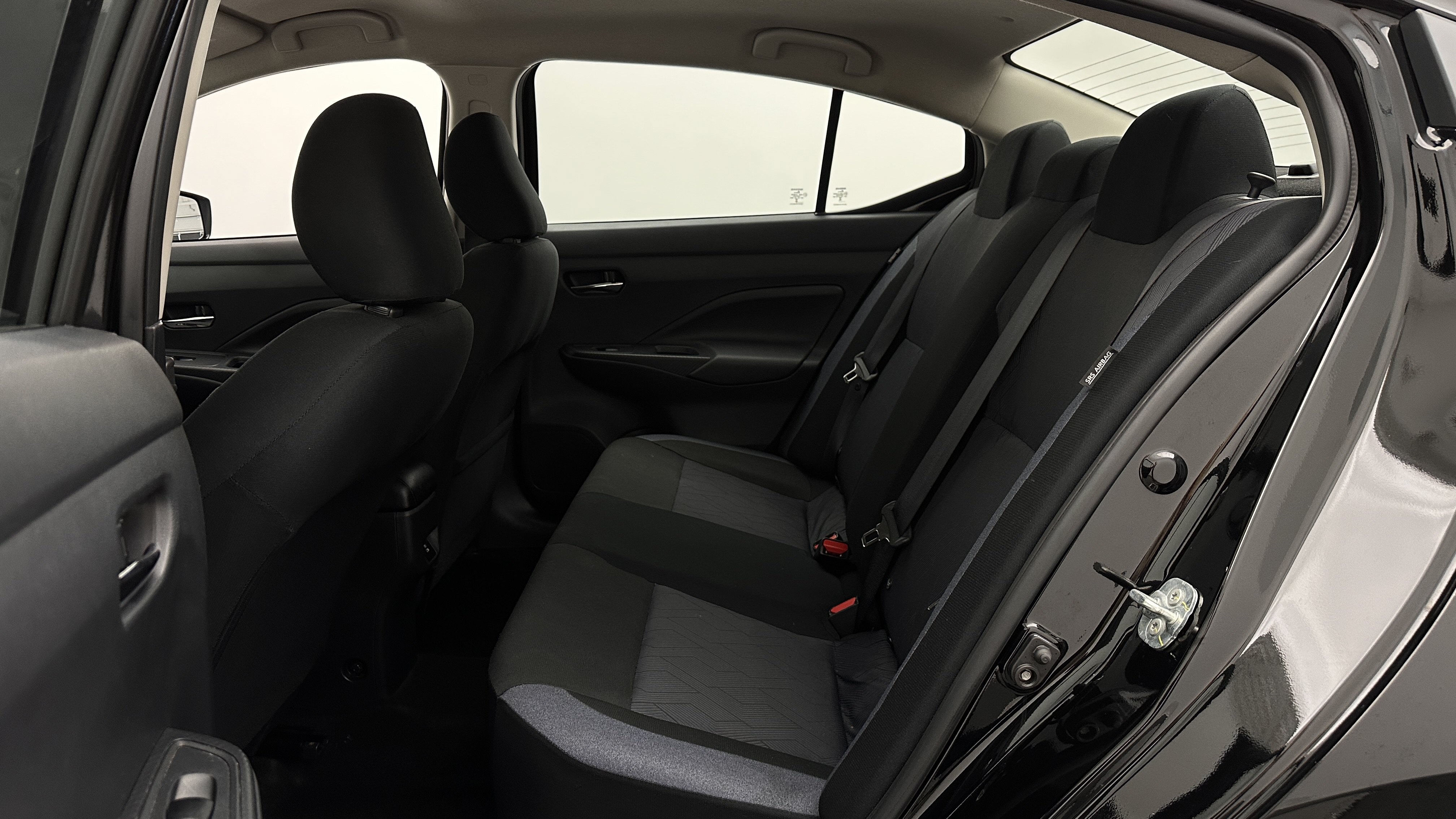 Used 2025 Nissan Versa SV FWD image 24