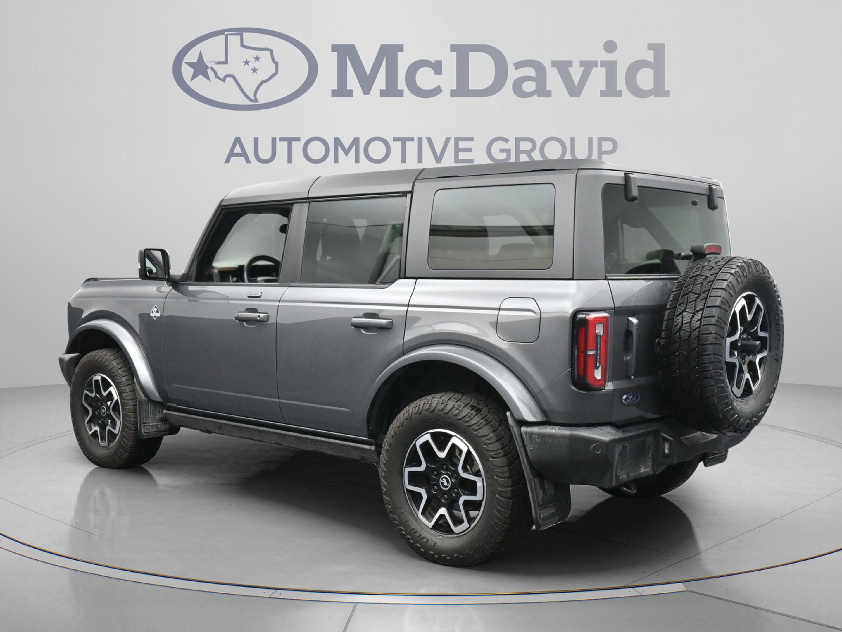 Used 2023 Ford Bronco Outer Banks AWD/4WD image 6