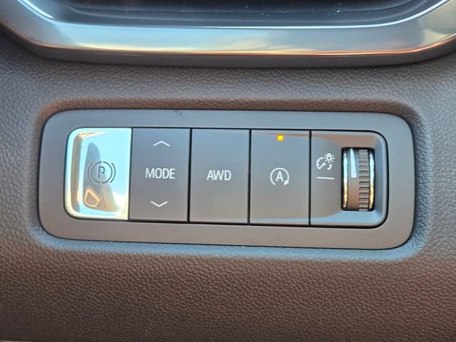 New 2026 GMC Acadia AT4 w/ Luxury Package AWD/4WD image 17