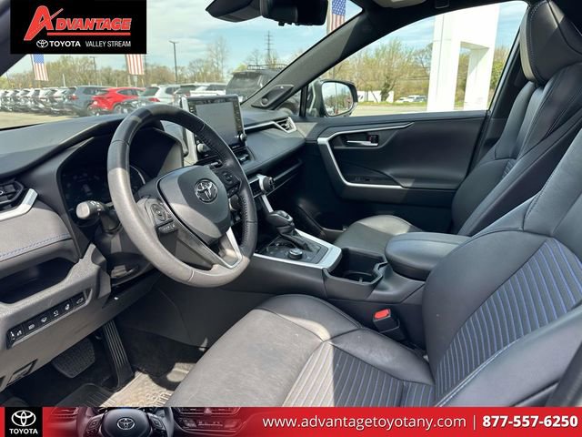 Used 2022 Toyota RAV4 XSE image 18